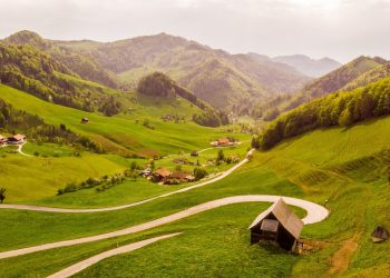 Switzerland | The Place Of Extreme Joy !!