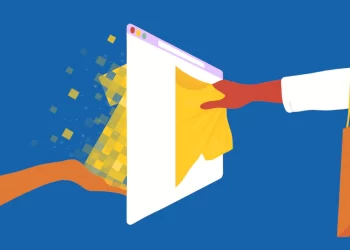 Look Your Best Without Blowing Your Budget: 4 Tips to Shop Smart During a Clearance Sale