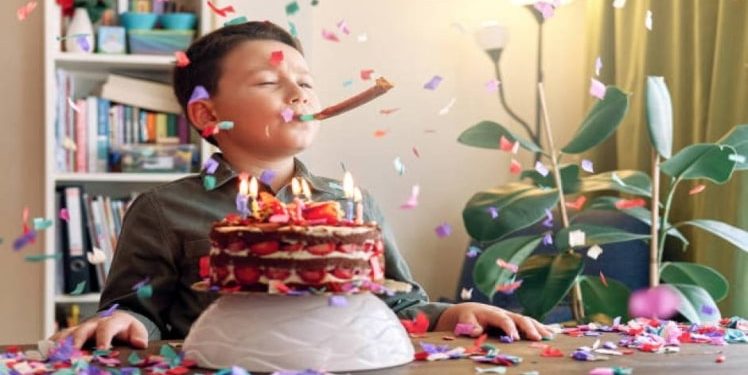 Factors to Consider When Choosing an Anniversary Cake