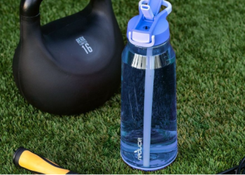 Sweatproof And Easy To Carry: 50 oz Bottle For Your Next Hike