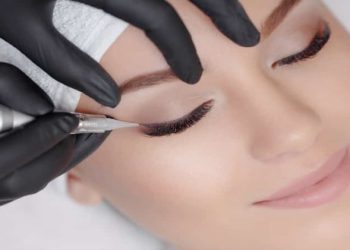 The comprehensive account of eyeliner tattoos