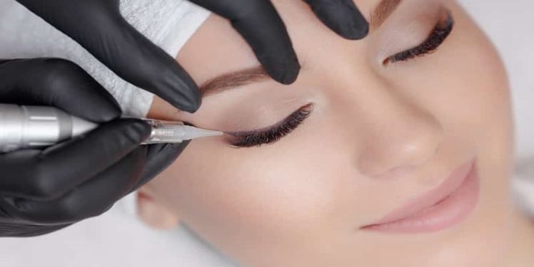 The comprehensive account of eyeliner tattoos