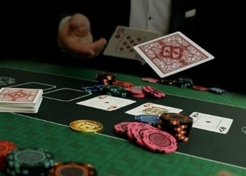 Poker Table Tops – An Affordable Way to Play Poker During an Economic Recession?