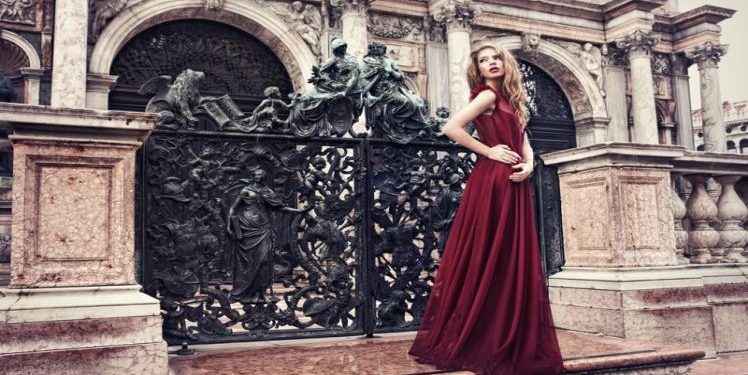 3 Benefits of Getting A Formal Gown