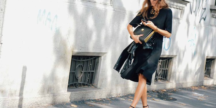 Parisian Elegance: The Secrets of Parisian Style