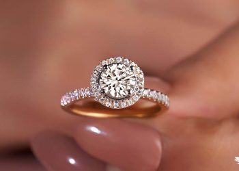 How to Choose Lab Diamond Engagement Rings?