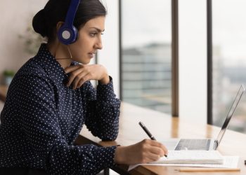 Integrating Virtual Medical Assistants into Clinical Settings